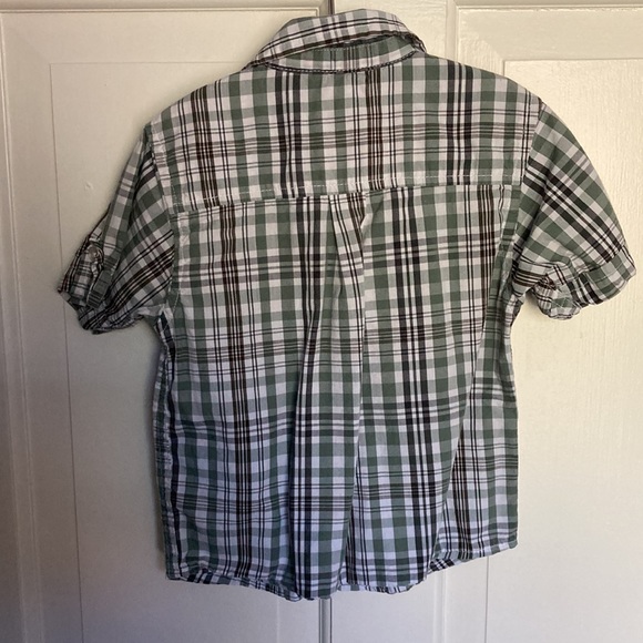 Kenneth Cole 18M short sleeve button down shirt. Green and grey. EUC - Picture 3 of 3